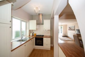 Kitchen- click for photo gallery